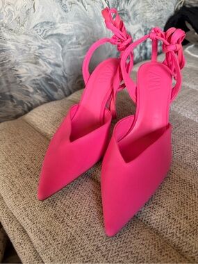ZARA Bright Pink Pointed Toe Slingback Heels with Knotted Strap